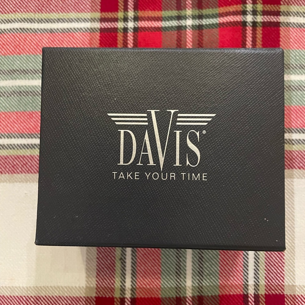 Davis Black Watch Box